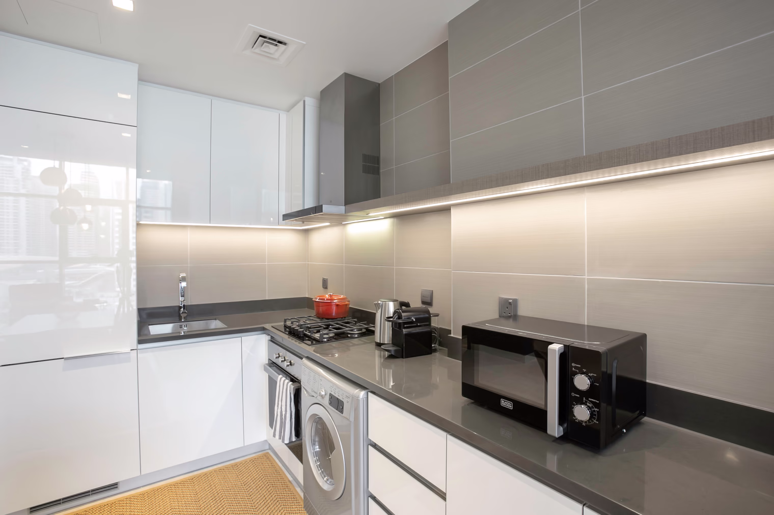 MARINA-VIEW-2BHK-FF-05